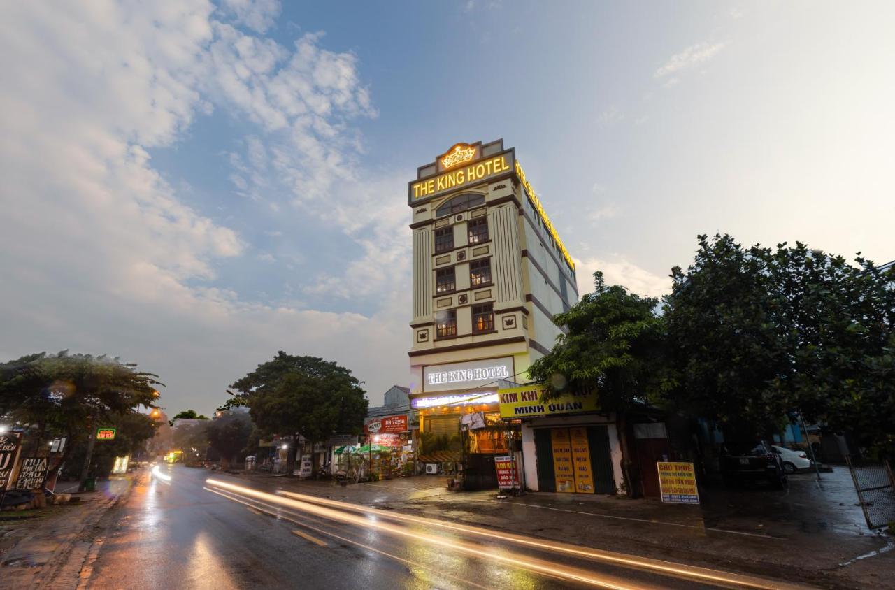 Theking Hotel Huong Gia Екстер'єр фото