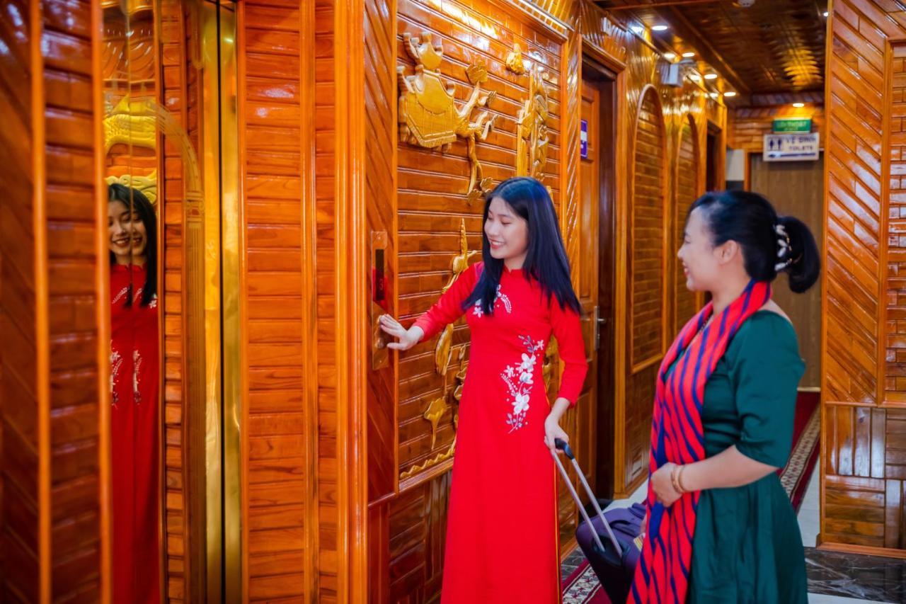 Theking Hotel Huong Gia Екстер'єр фото