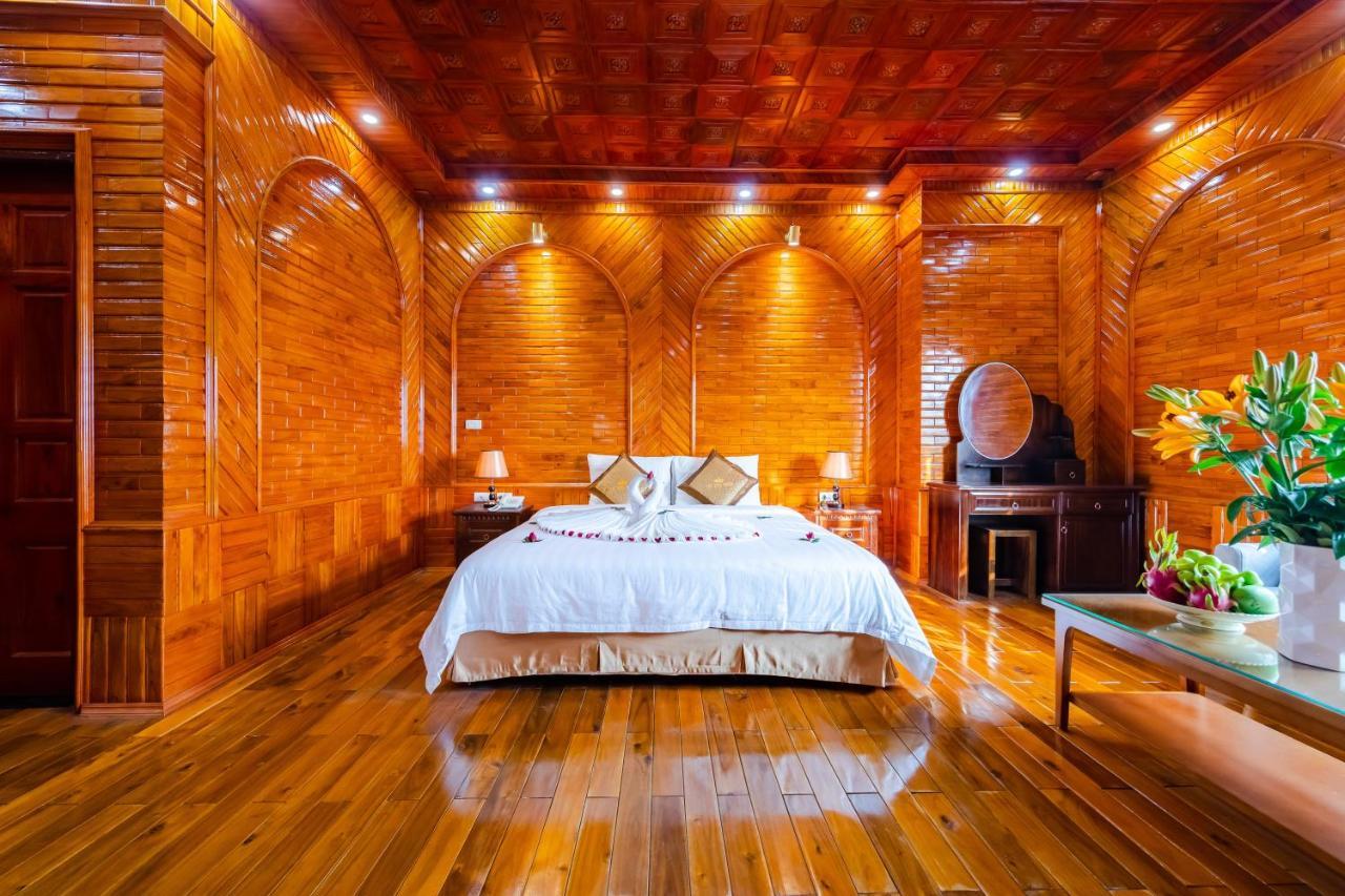 Theking Hotel Huong Gia Екстер'єр фото